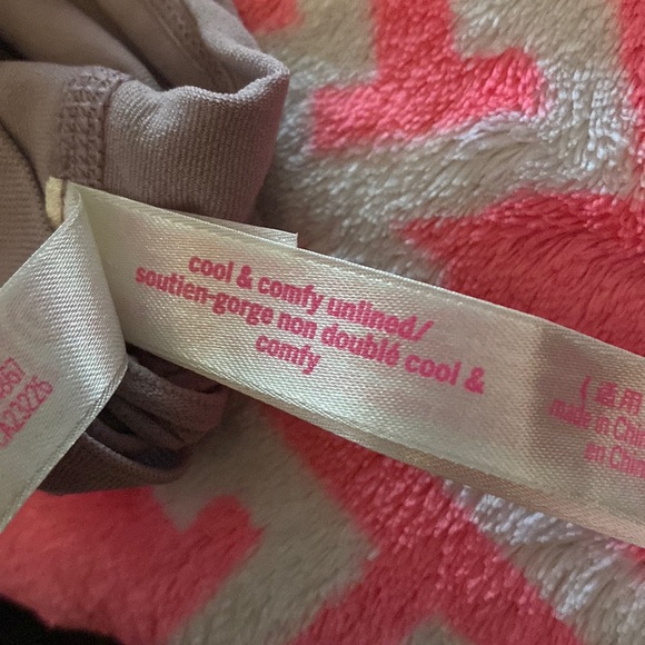 NWT Pink by Victoria's Secret Unlined Bra - Picture 7 of 8